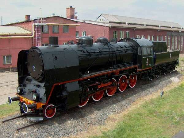 Locomotive à vapeur historique. puzzle en ligne