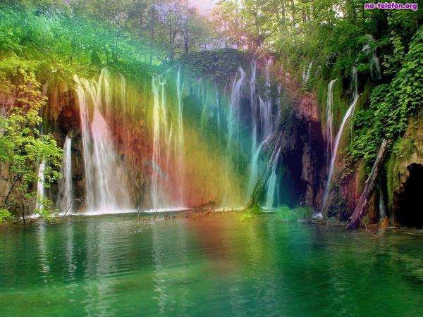 Regenbogen-Wasserfall, Felsen Online-Puzzle