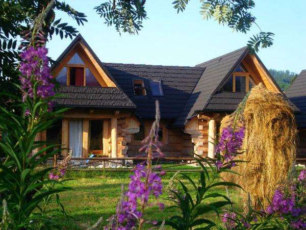 highlander cottage, hay, lawn online puzzle