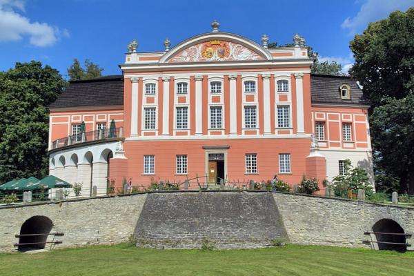 Kevéssé ismert lengyel paloták kirakós online