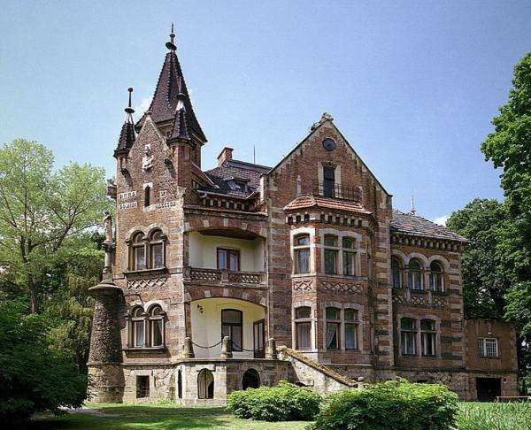 Kevéssé ismert lengyel paloták online puzzle