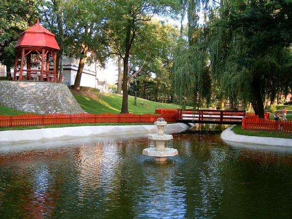 Park i Szprotawa pussel på nätet