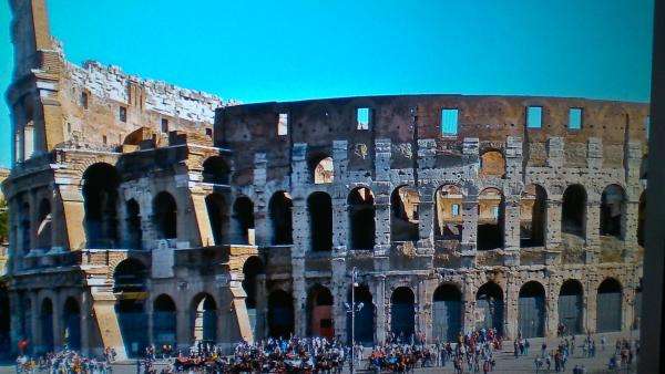 Itálie - Romové; Koloseum online puzzle