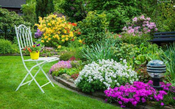 flori de grădină de primăvară puzzle online