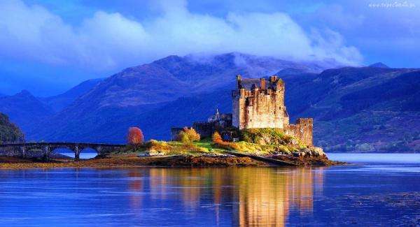 Castillo de Escocia-Eilean rompecabezas en línea