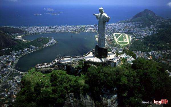 скулптура в Рио онлайн пъзел