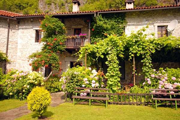 giardino in stile country puzzle online