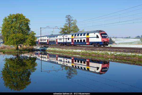 trem de Szczecin-Świnou quebra-cabeças online