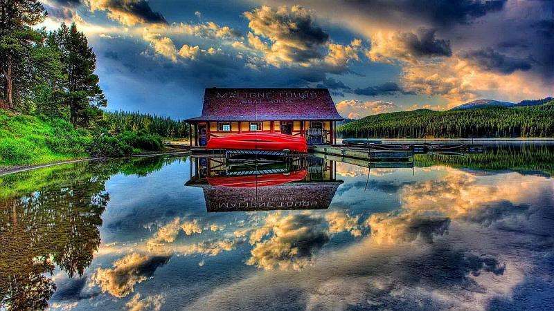 Canadá, reflexão, de, um, lago, casa puzzle online