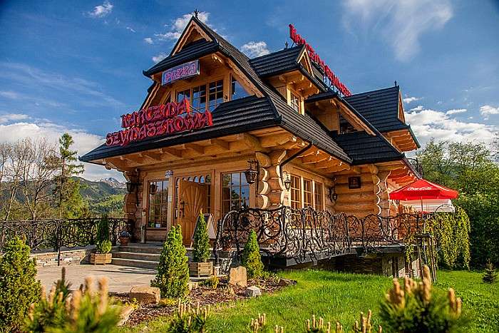 Szymaszkowa Inn in der Tatra Puzzlespiel online