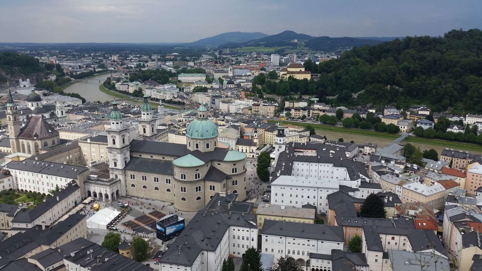 Salzburg - view from the castl jigsaw puzzle online