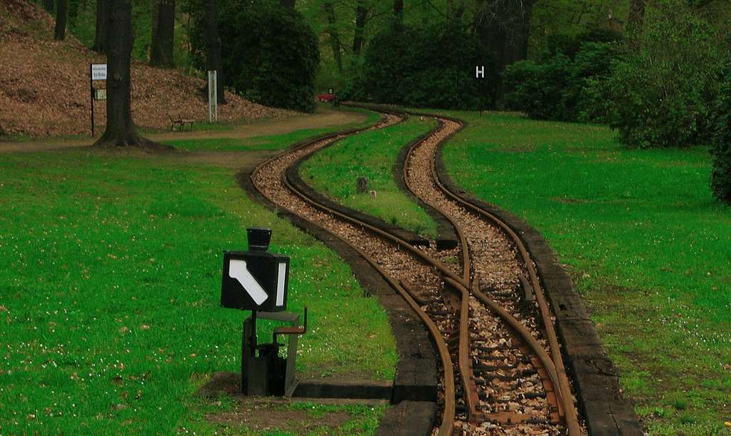 narrow-gauge track online puzzle