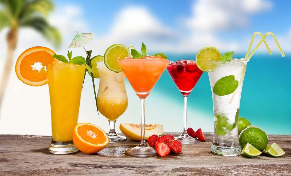 Băuturi cu fructe puzzle online