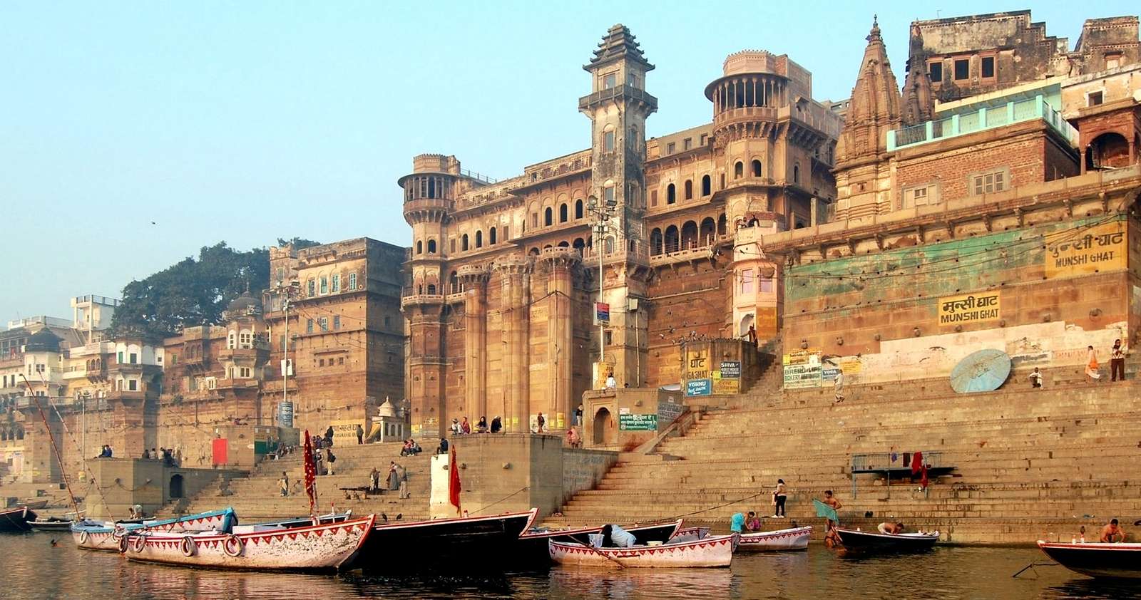 India épületek kirakós online