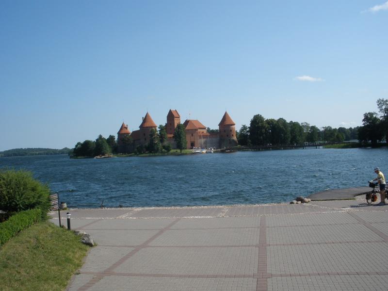 Castle Trakai jigsaw puzzle online