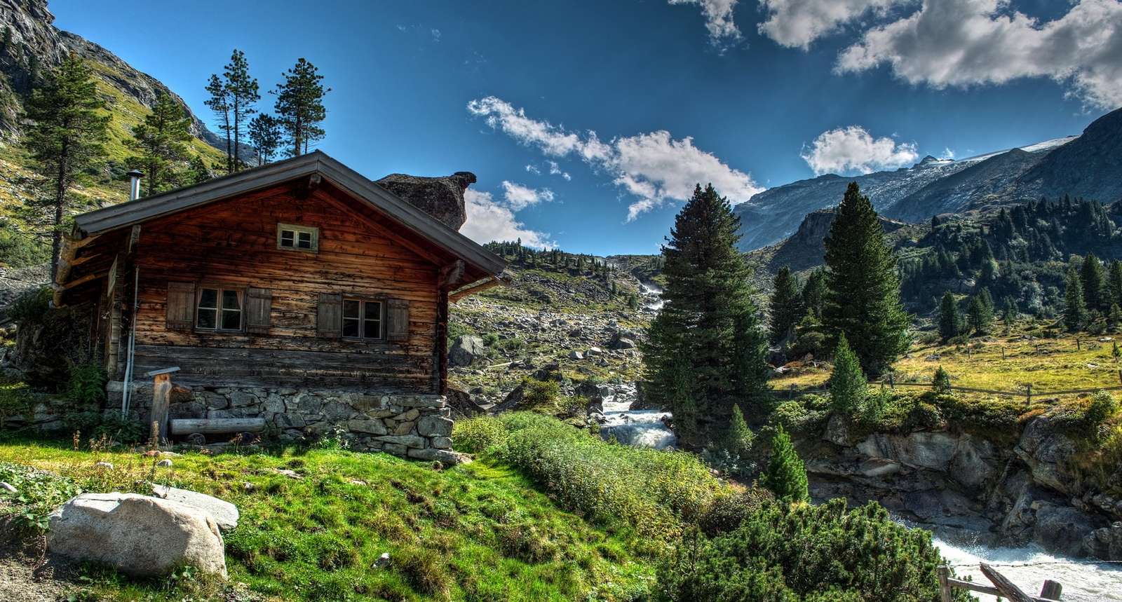 Εξοχικό σπίτι στα βουνά παζλ