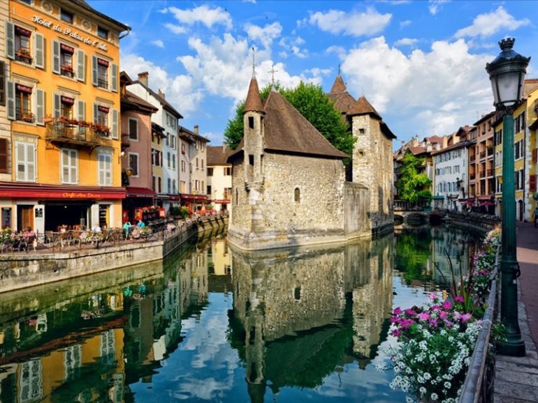 Annecy - Franciaország online puzzle