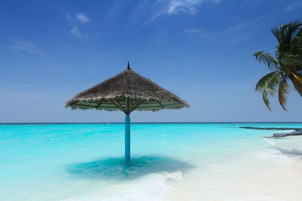 Maldiverna. Beach. Pussel online
