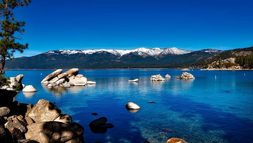 Californië. Lake Tahoe legpuzzel online