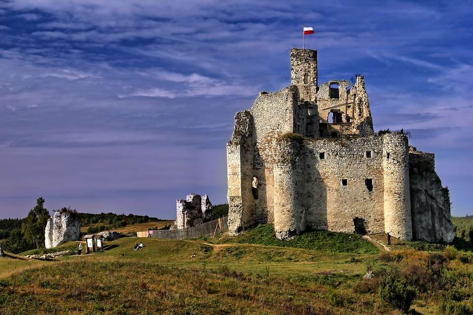 Замъкът Мирув. онлайн пъзел