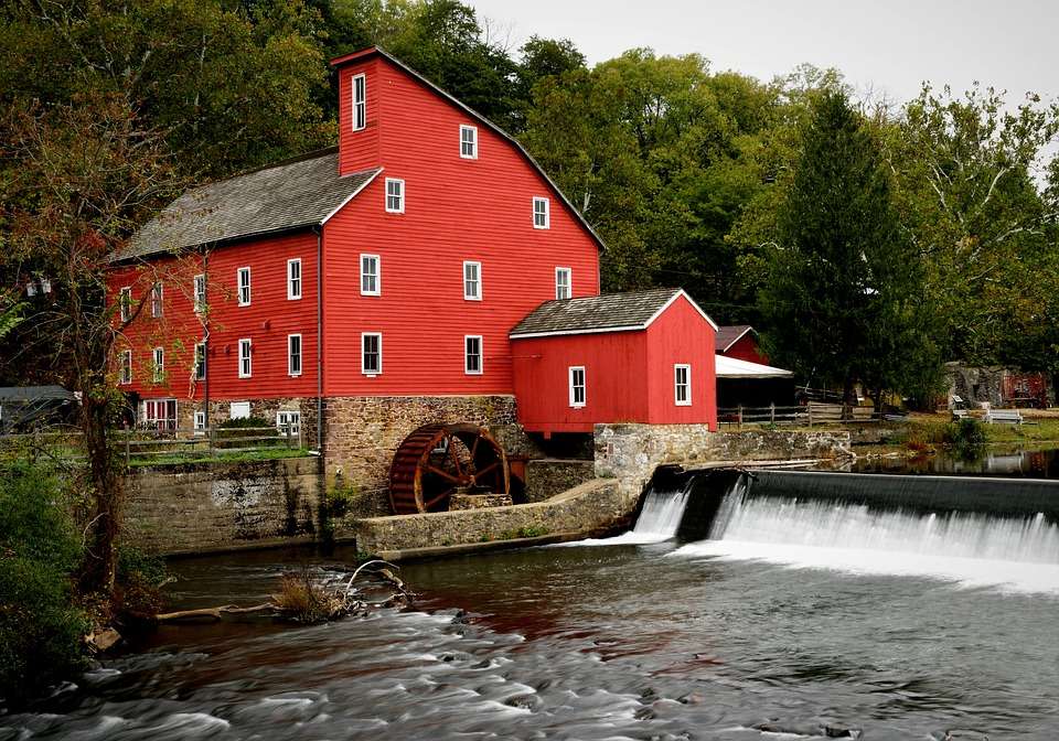 Watermill in Clinton. online puzzle