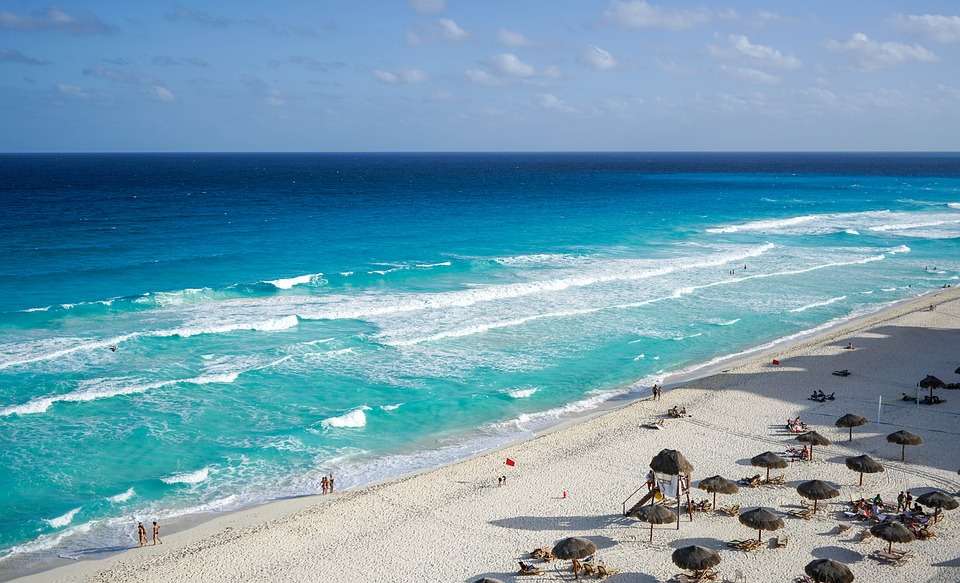 Strand in Cancún. Online-Puzzle