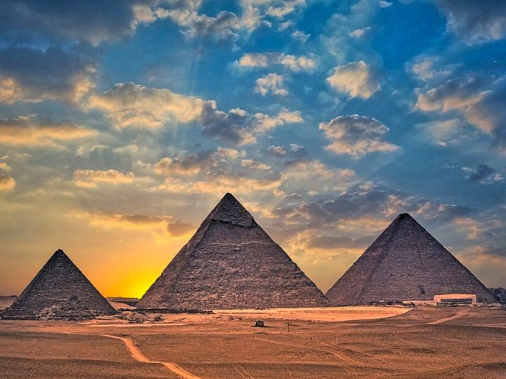 πυραμίδες παζλ online