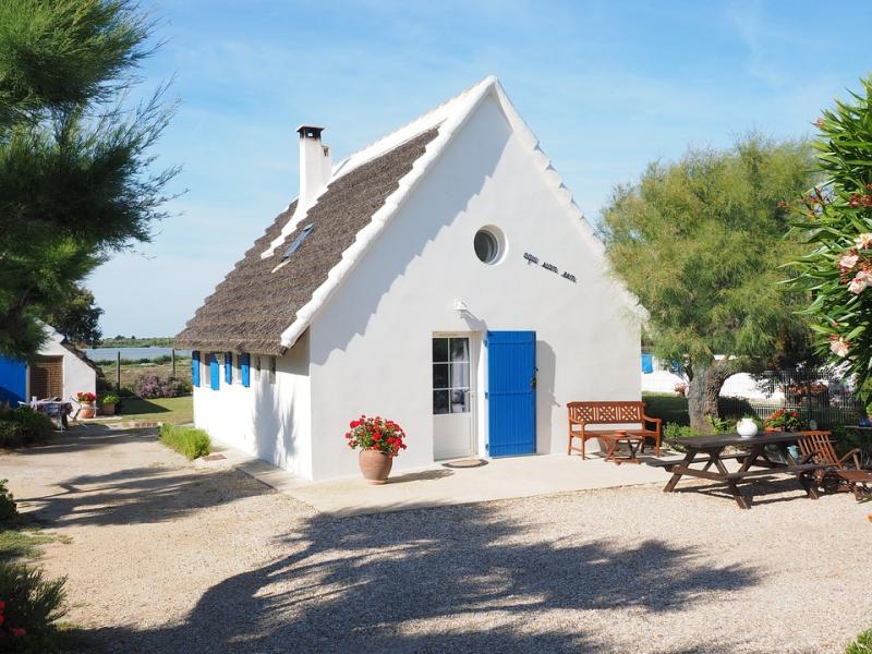 Holiday cottage. jigsaw puzzle online