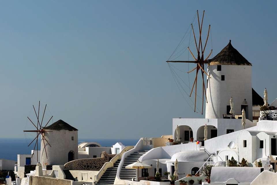 Windmühlen auf Santorini. Online-Puzzle