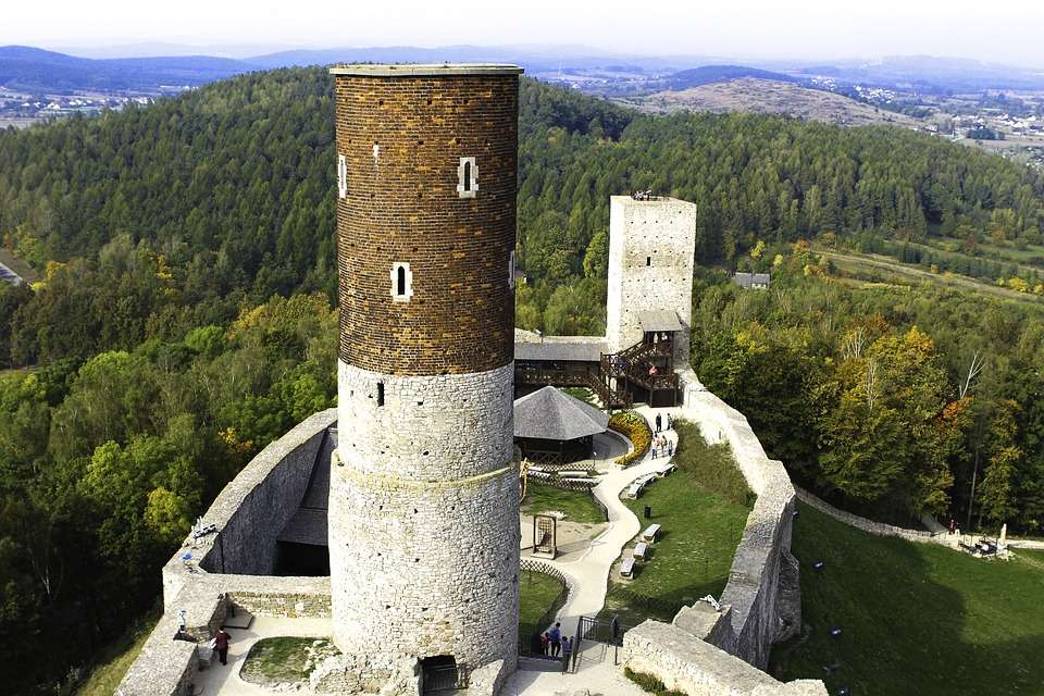 Замъкът в Chęciny онлайн пъзел