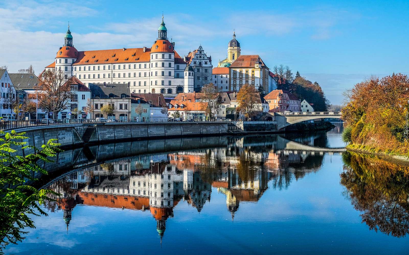 Palacio en el Danubio rompecabezas en línea