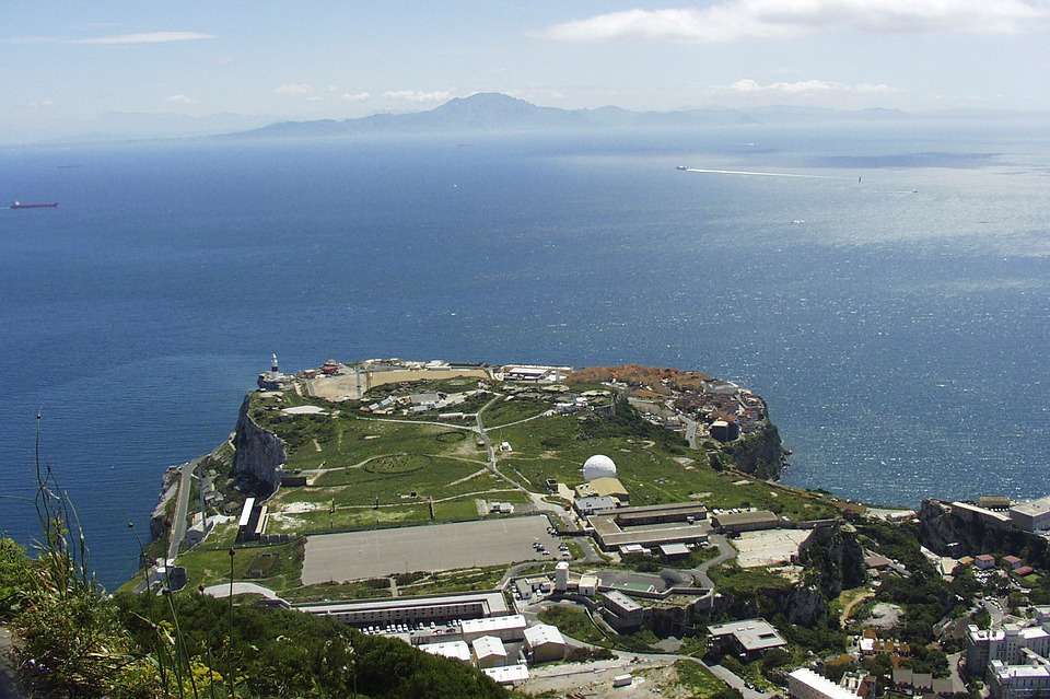 Gibilterra. Vista dell'Africa. puzzle online