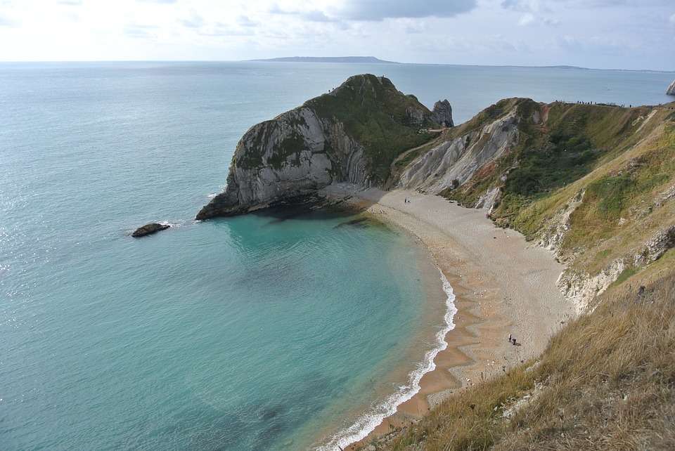 La costa en Dorset. rompecabezas en línea