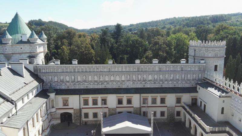 Château de Krasiczyn puzzle en ligne