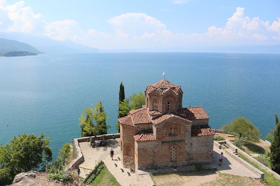 Biserica din Macedonia. puzzle online