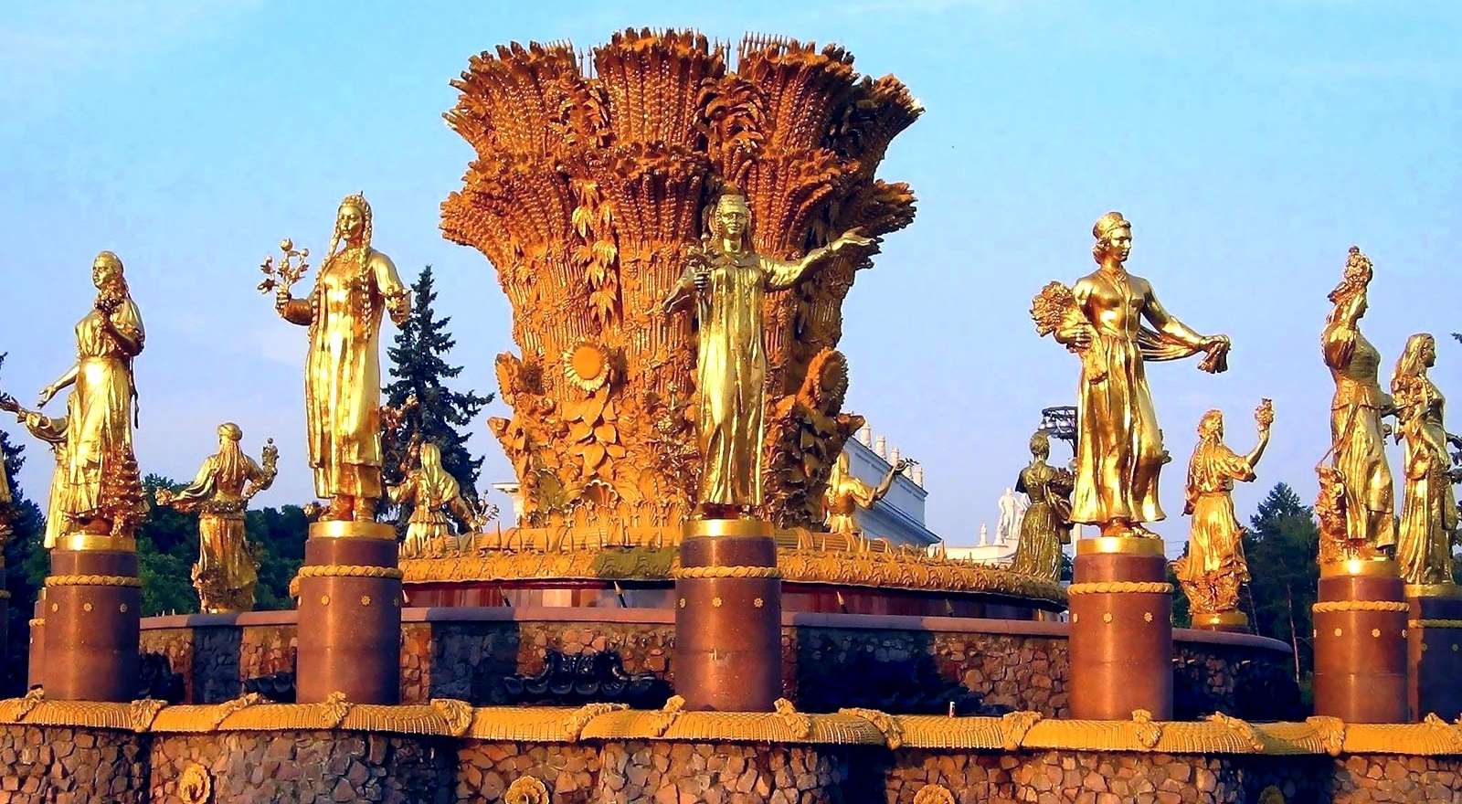Χρυσά αγάλματα παζλ online