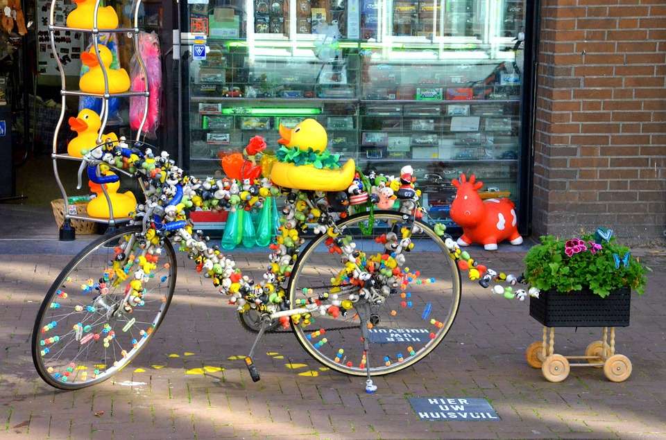 Vélo coloré. puzzle en ligne
