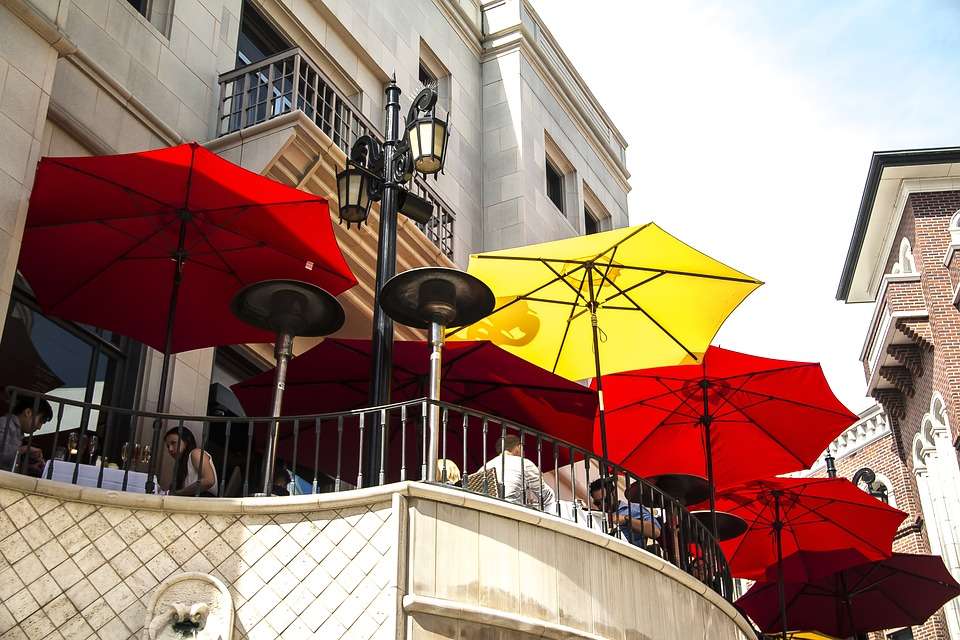 Guarda-chuvas coloridos. puzzle online