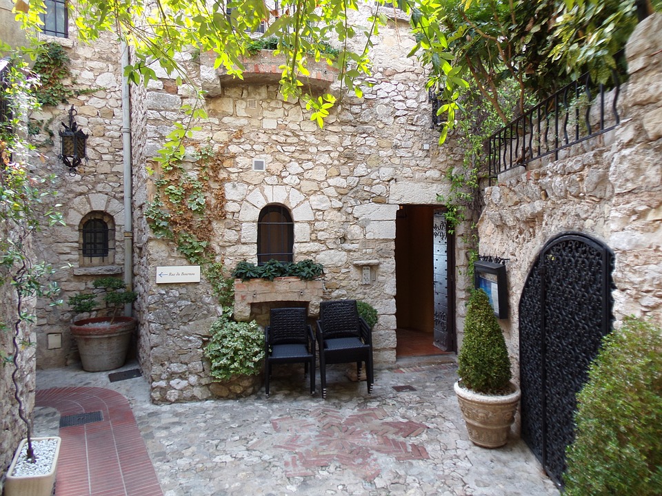The village of Eze in France. jigsaw puzzle online