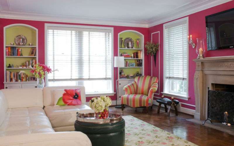 Sala de estar en color rosa rompecabezas en línea