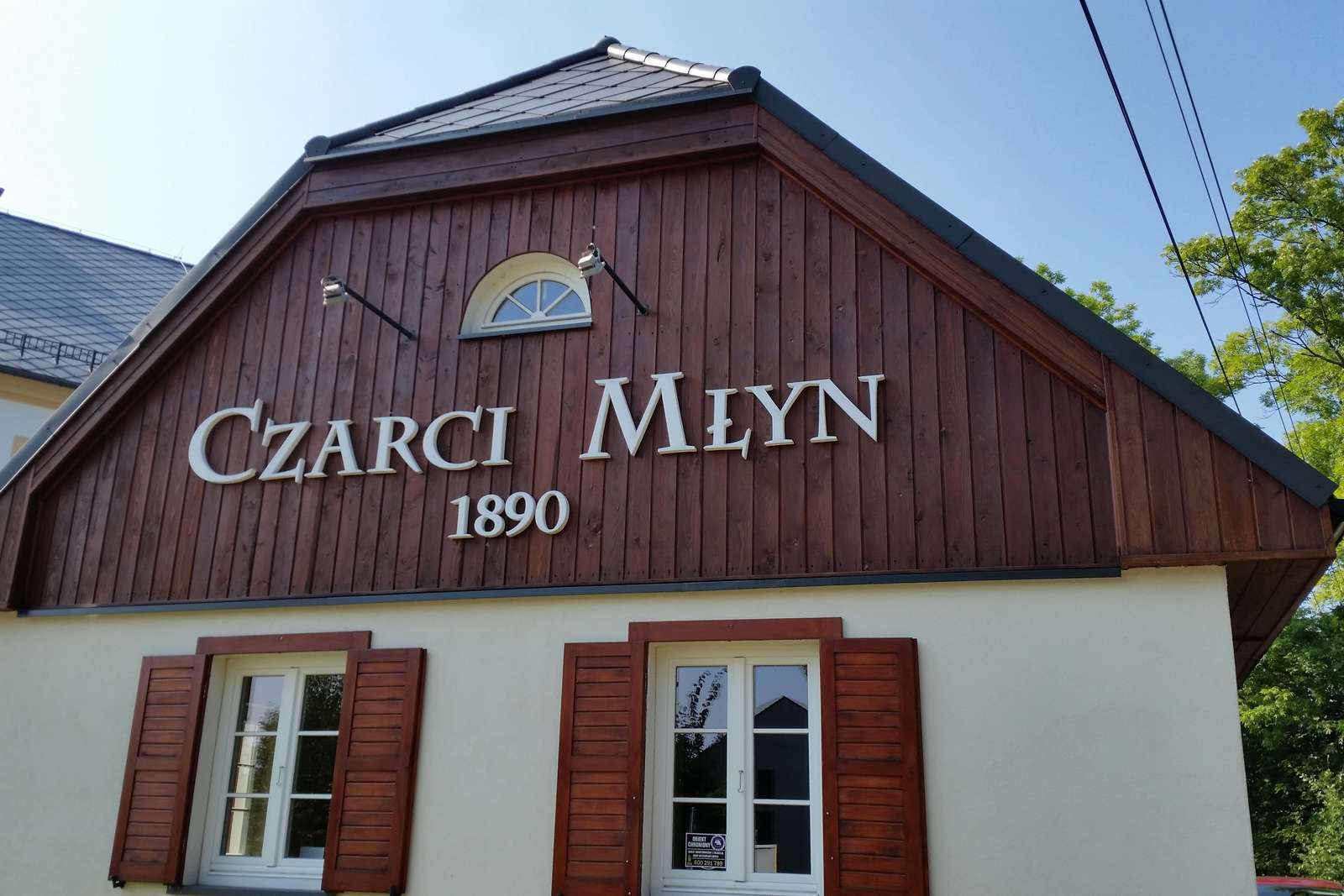 We are visiting the Czarci Mły jigsaw puzzle online