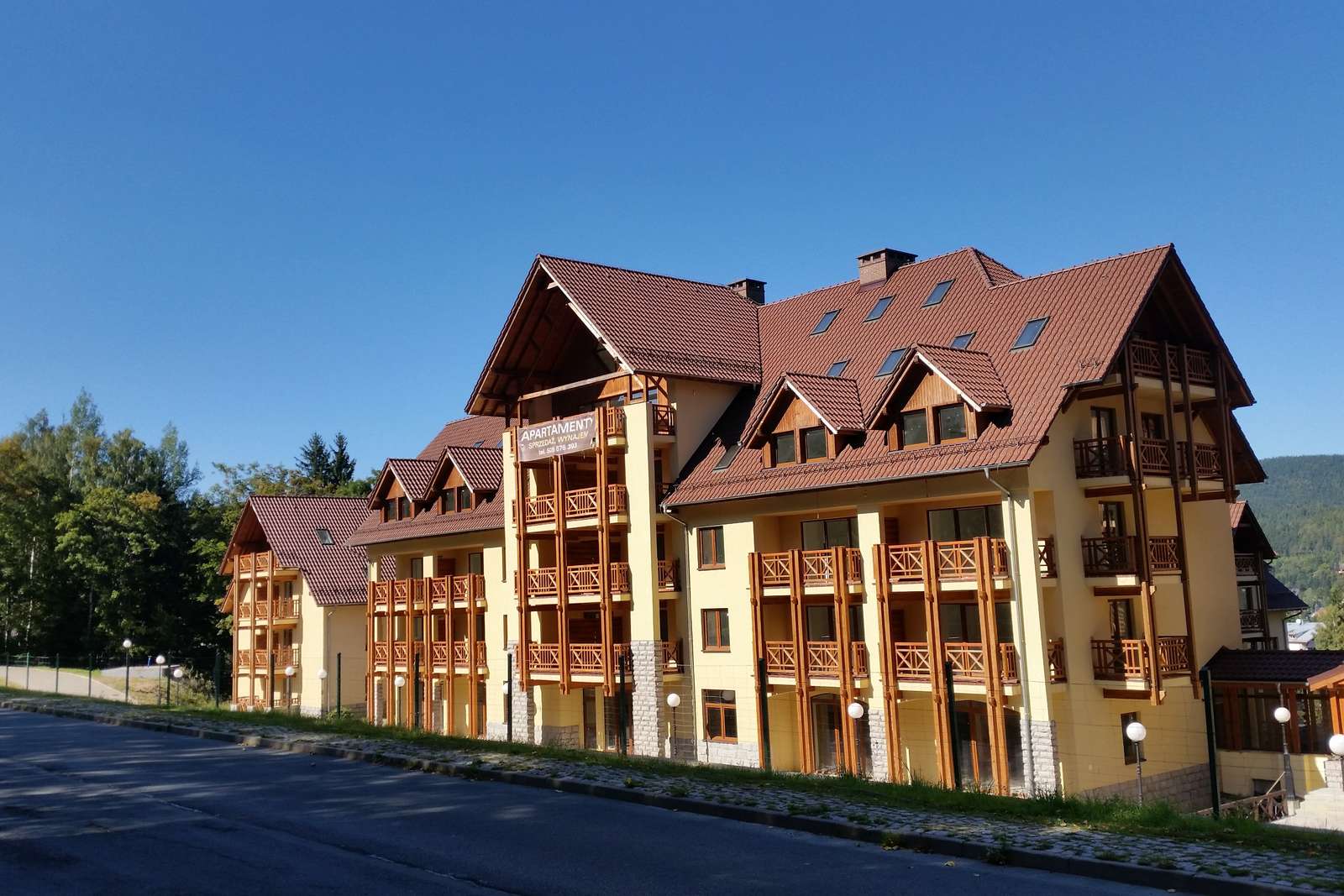 hotel nas montanhas gigantes puzzle online