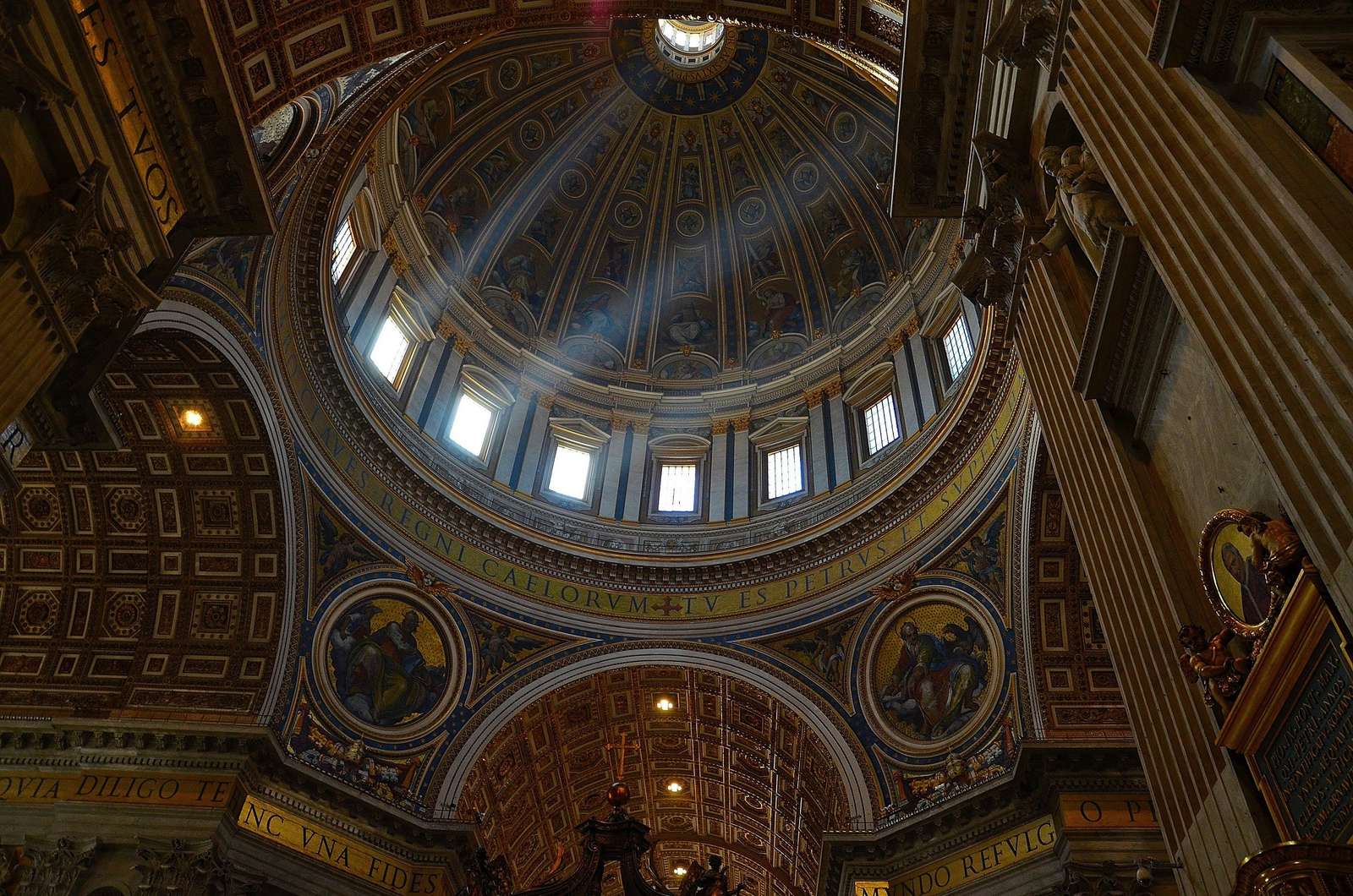 Vatican - interior puzzle online