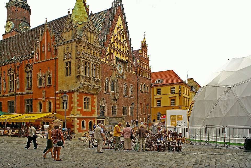 Wroclaw rådhus. pussel på nätet
