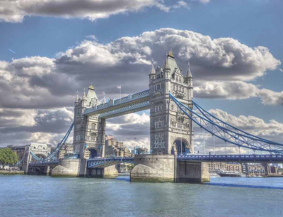 Tower Bridge. online puzzle