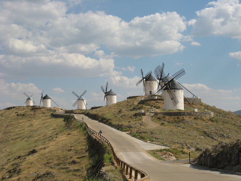 Windmühlen aus La Mancha. Puzzlespiel online