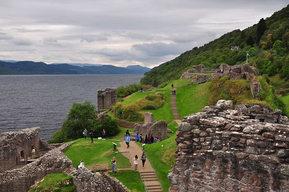 Loch Ness. quebra-cabeças online