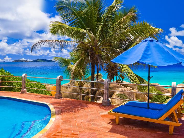 Vacation in the tropics. jigsaw puzzle online