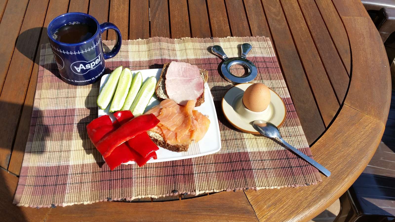 Ontbijt in het Pools. legpuzzel online