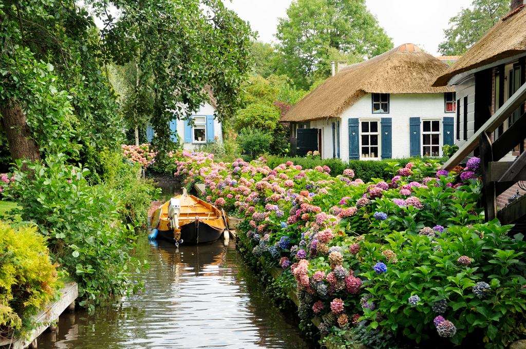 Giethoorn in Nederland. legpuzzel online